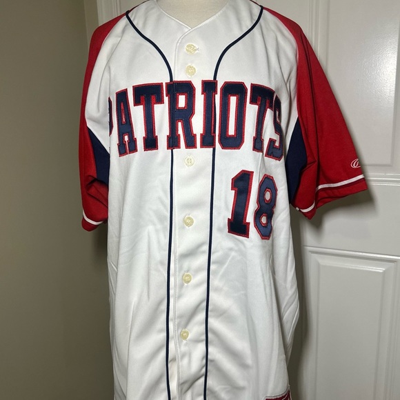 Patriots button up Jersey - Picture 2 of 7